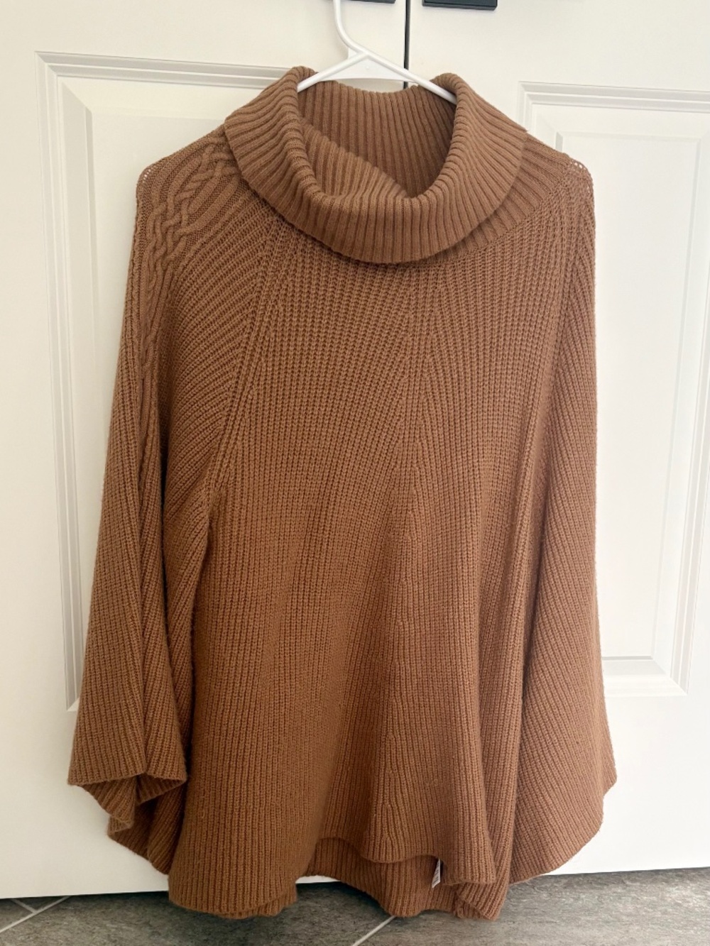 Anthropologie swing sweater